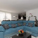 Melua