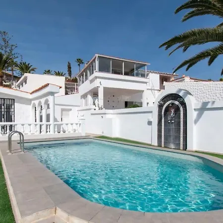 Villa Melua Chayofa