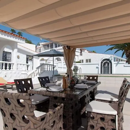 Melua Villa